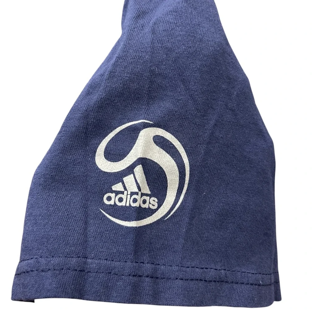 Adidas Disney Wide World of Sports Soccer Showcase Chelsea FC T-Shirt Navy Men M